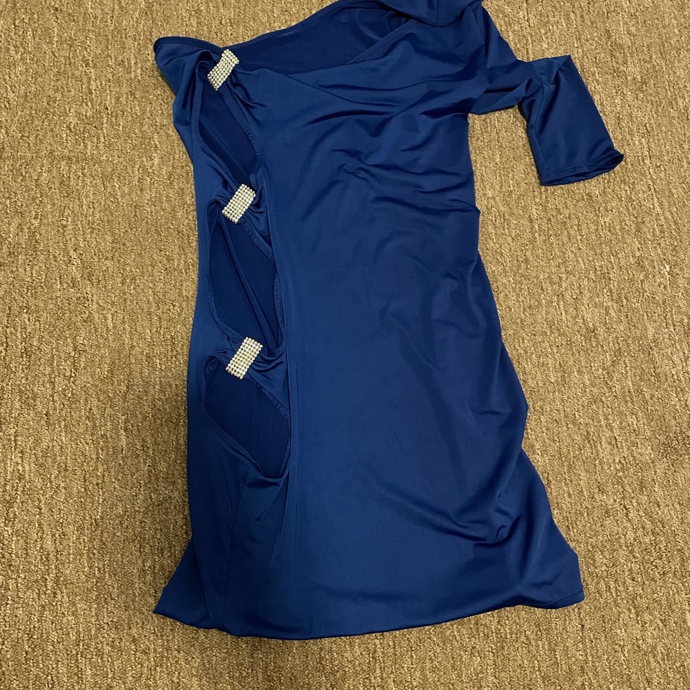 Blue one shoulder 100% polyester